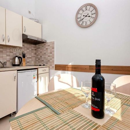 Apartmani Zlataric スタリー・グラード エクステリア 写真